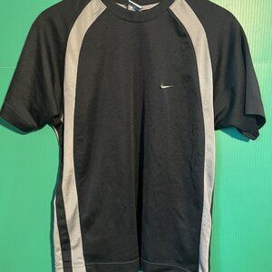 Nike Sportswear Men's Athletic Tee – Black/Gray – Size L – Made in Thailand